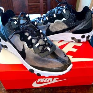 Nike React Element 87